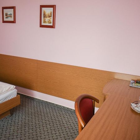 Hotel U Jiriho フンポレツ エクステリア 写真