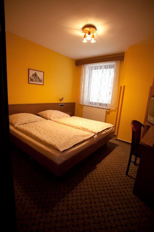 Hotel U Jiriho フンポレツ 部屋 写真